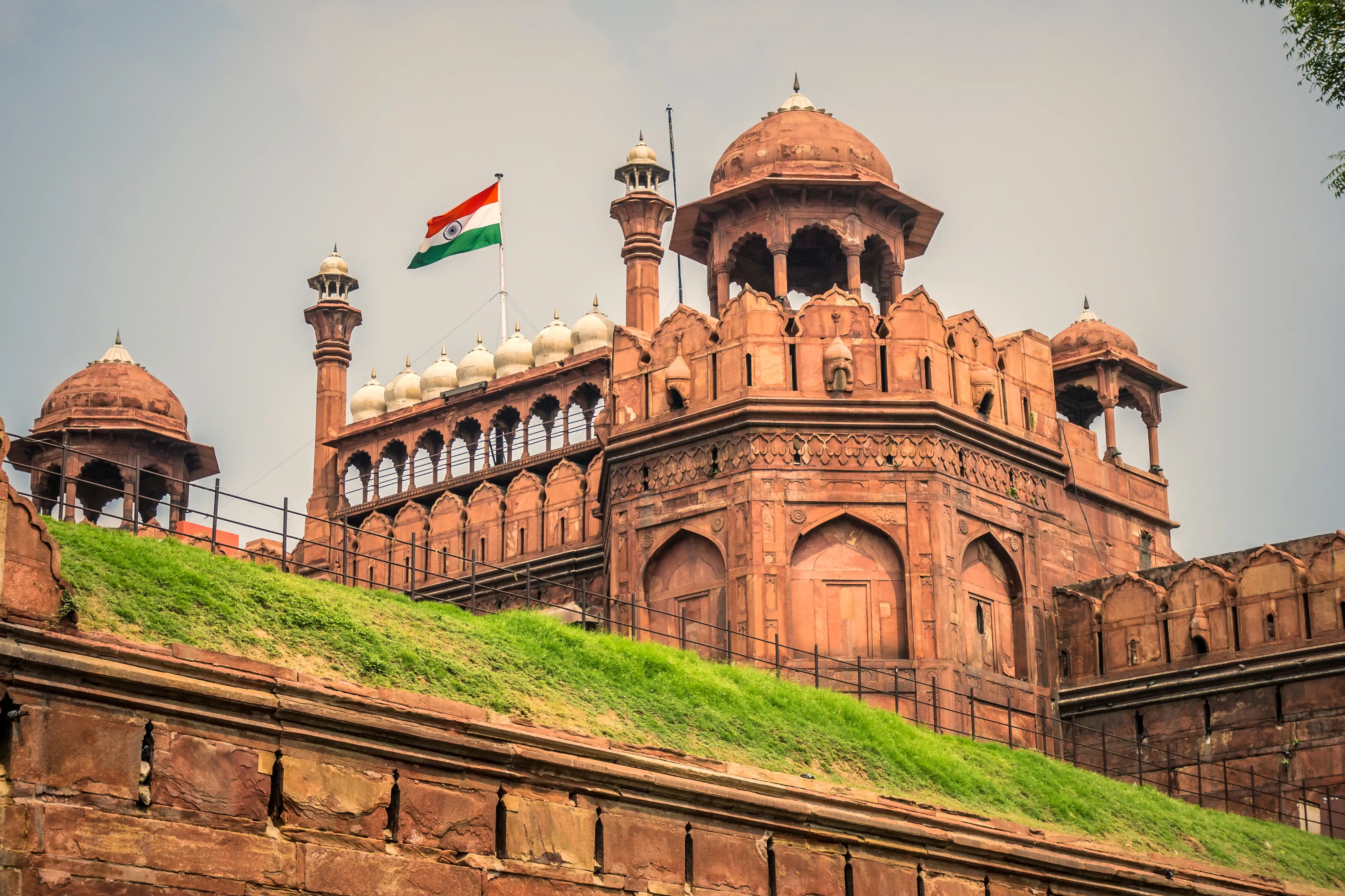 Delhi Temples and Spiritual Sites Tour – 6 Hours