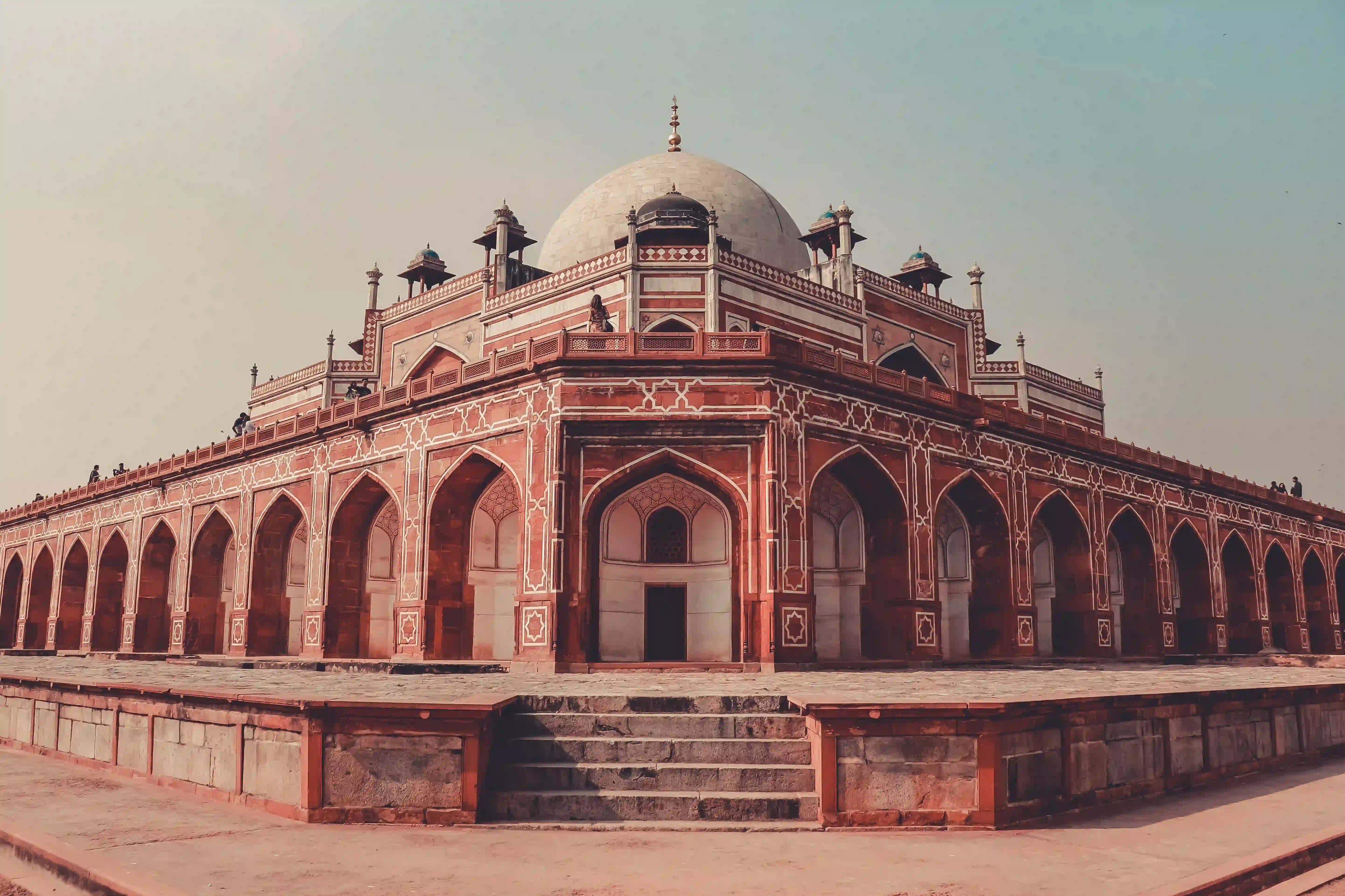 Private full day old and new delhi city tour